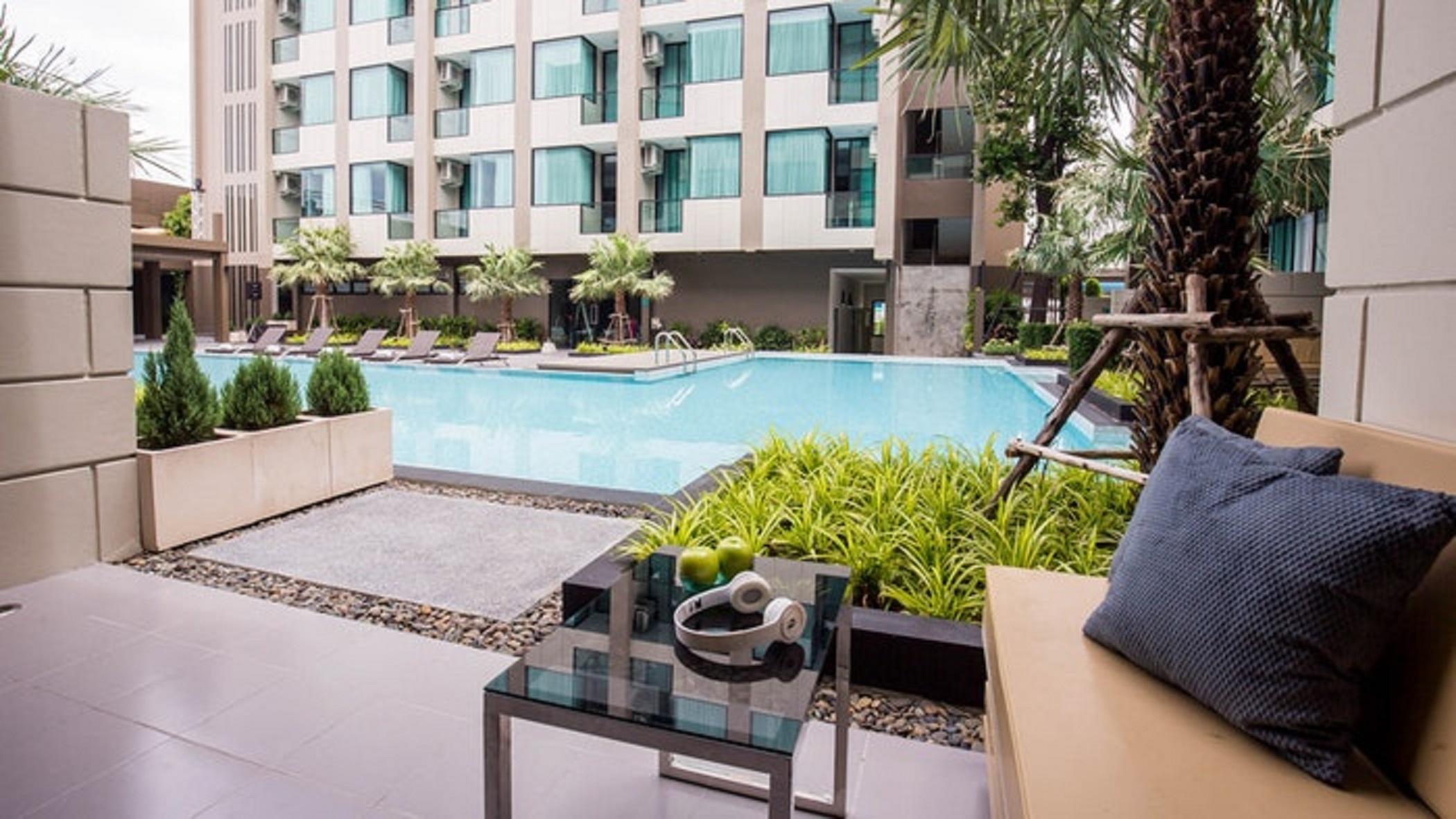 The Crystal Hotel Buriram - Formerly X2 Vibe Buriram Exterior foto